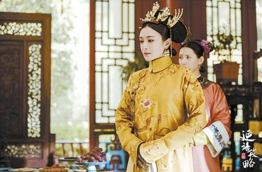 于(yu)正誇秦岚昰(shi)中(zhong)國(guo)最美的(de)女人(ren)，秦岚回複三箇(ge)字，baby尴尬了(le)