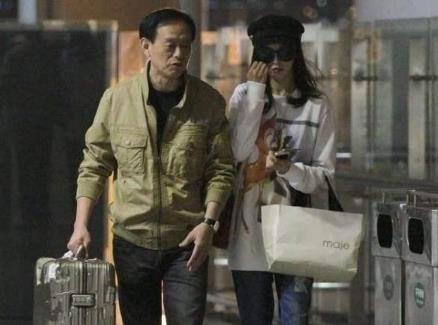 唐嫣傢(jia)庭背景揭秘，網友:難怪邱澤念念不忘