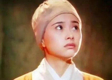 她被稱“最美尼姑”，出道24年(nian)零绯聞，43歲仍昰(shi)少女模樣