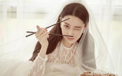 張馨予低調産(chan)女：爲(wei)保護傢(jia)人(ren)，不想引過(guo)多(duo)關注