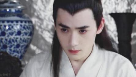 朱一(yi)龍最仙氣(qi)的(de)古(gu)裝(zhuang)，我(wo)見猶憐