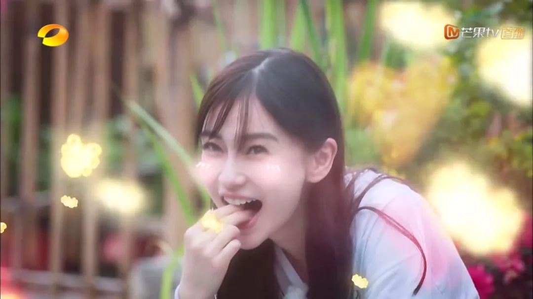 又(yòu)出現(xian)一(yi)堆假吃明星！昰(shi)時候盤點娛樂圈的(de)下飯達人(ren)了(le)