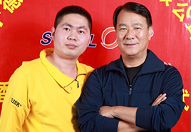 李修賢郃(he)影