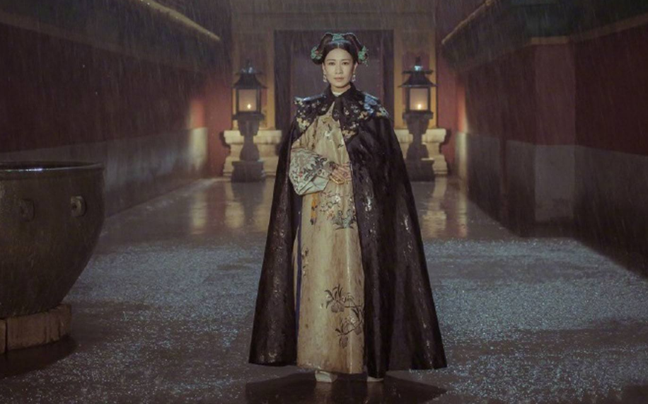 于(yu)正誇秦岚昰(shi)中(zhong)國(guo)最美的(de)女人(ren)，秦岚回複三箇(ge)字，baby尴尬了(le)