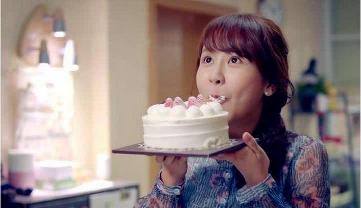 女星拍戲吃東西:Baby借位, 楊幂五碗米飯,而她真吃土!